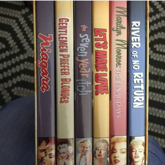 Marilyn Monroe Movie Collection🎬 - Picture 4 of 4
